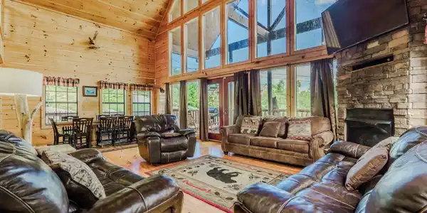 Image 3: 12-web-or-mls-_DSC3563-HDR