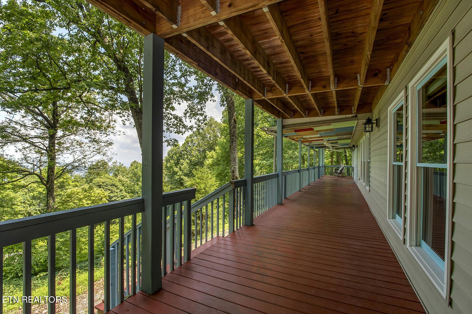 Image 4: 04_4171 Chilhowee Trail_FrontPorch01