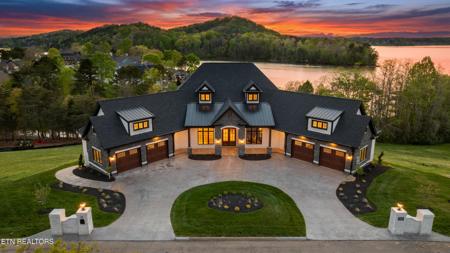 155 Amblecrest Drive