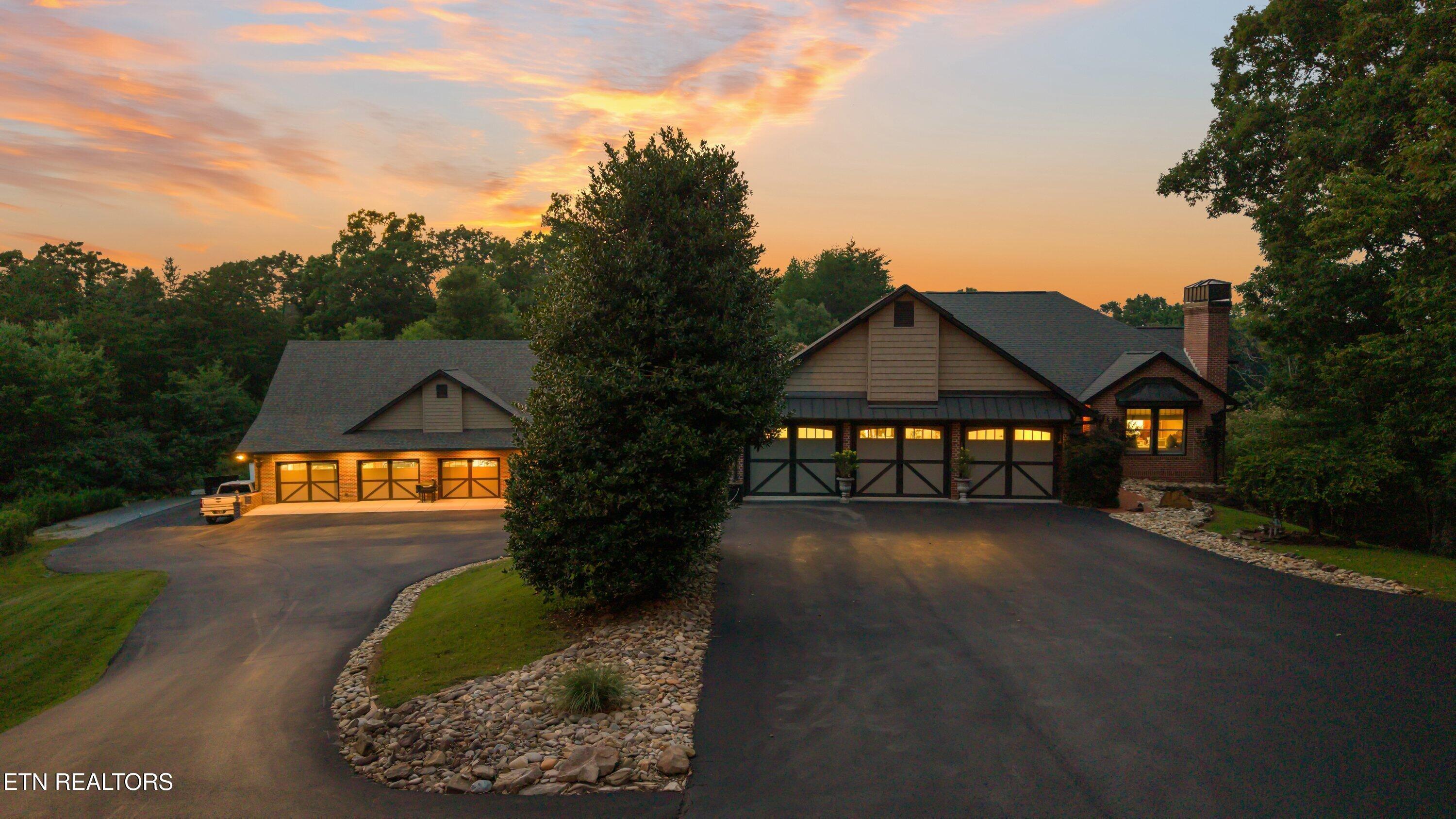 Image 2: 9115 Chapman Hwy Twilight-08 (1)