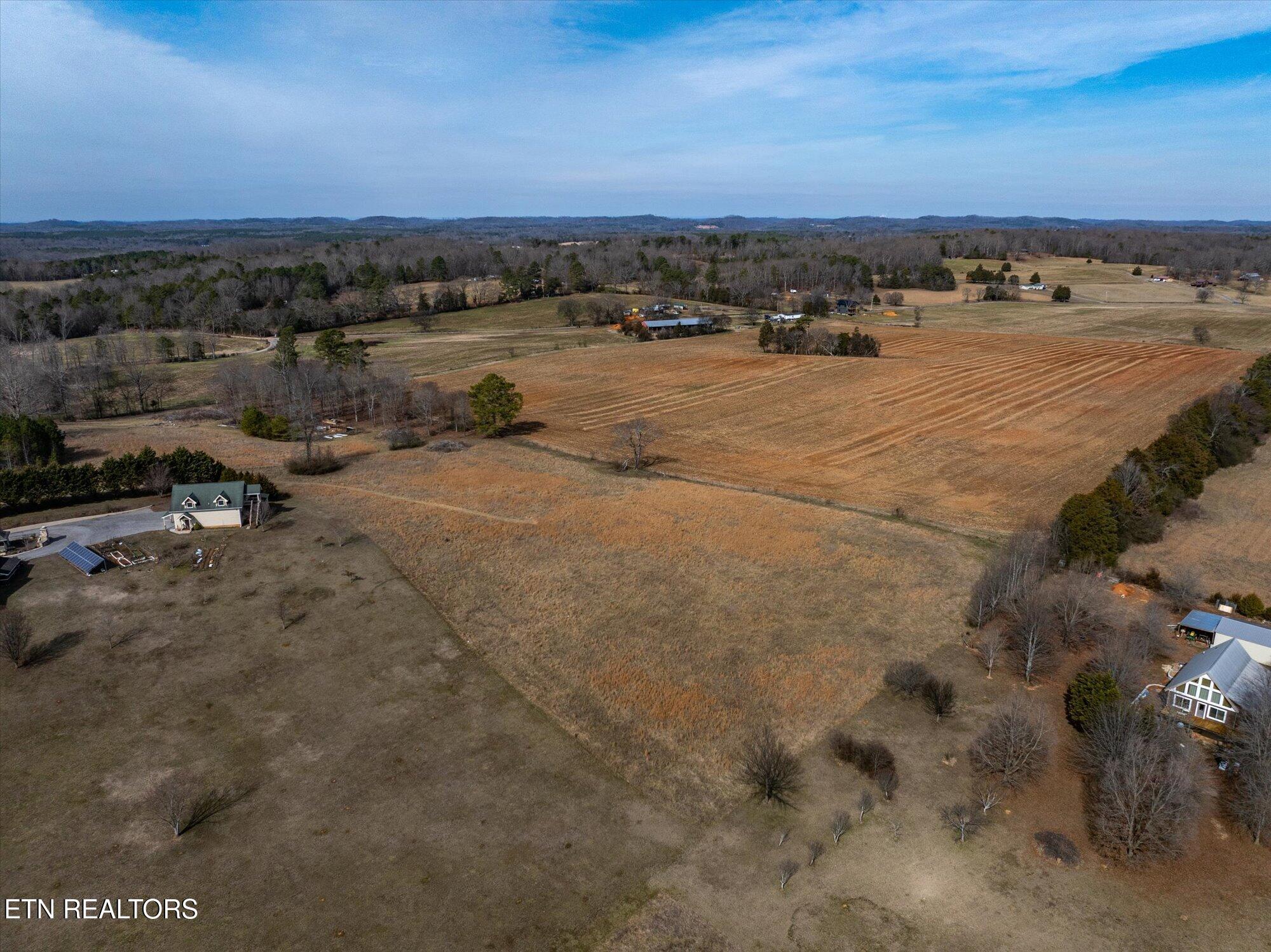 Image 4: 08-417-Co-Rd-788-Etowah-TN-8