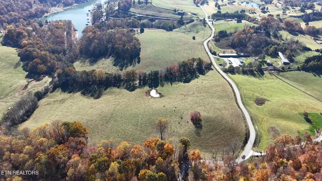 Image 1: Lot Lines