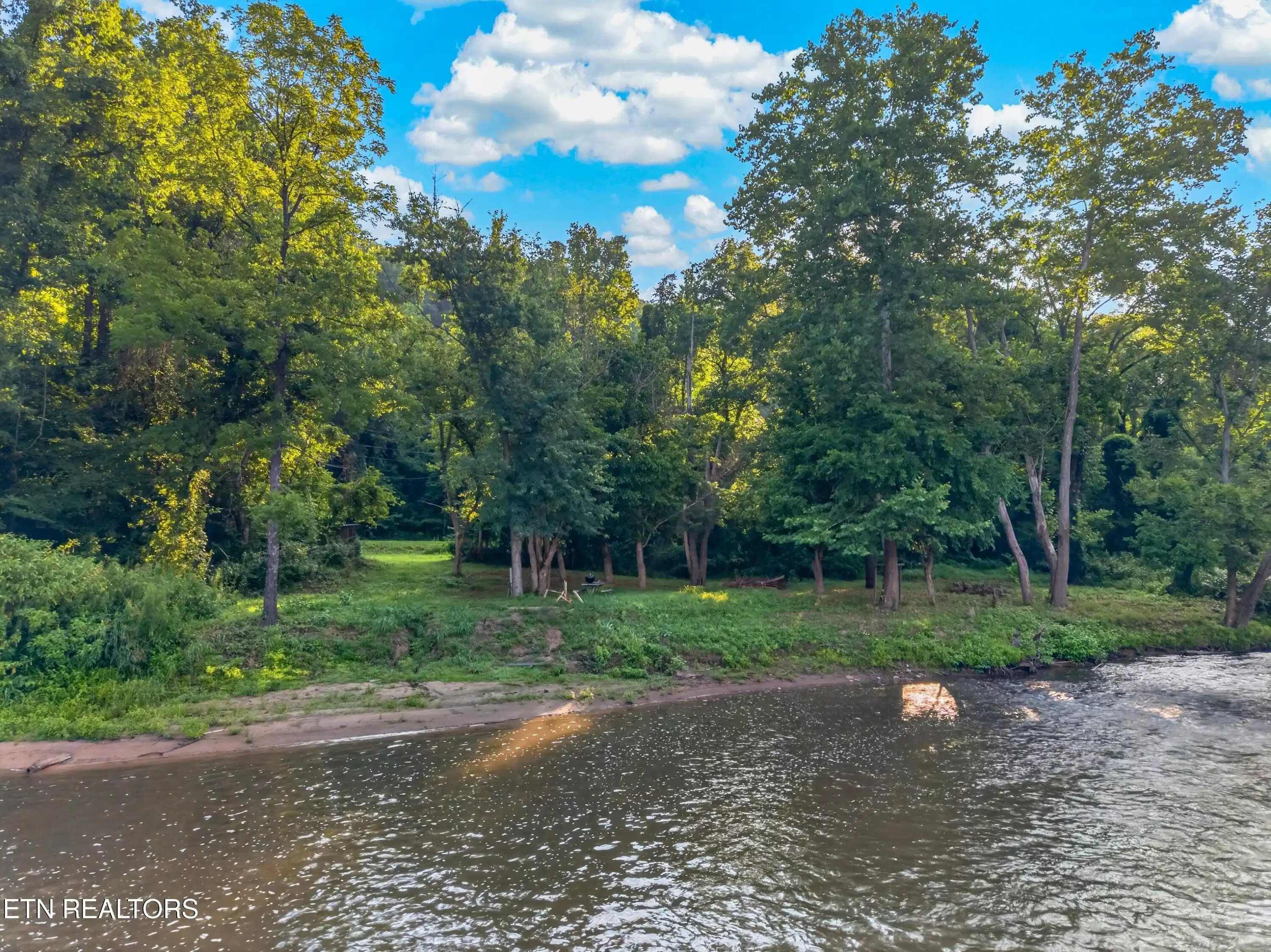 Image 1: 008-EHIGHWAY2570-Newport-TN-37821-SMALL