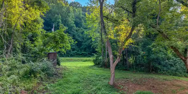 Image 2: 009-EHIGHWAY2570-Newport-TN-37821-SMALL