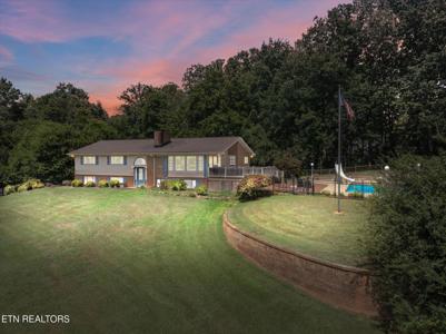 2455 Mountain View Rd