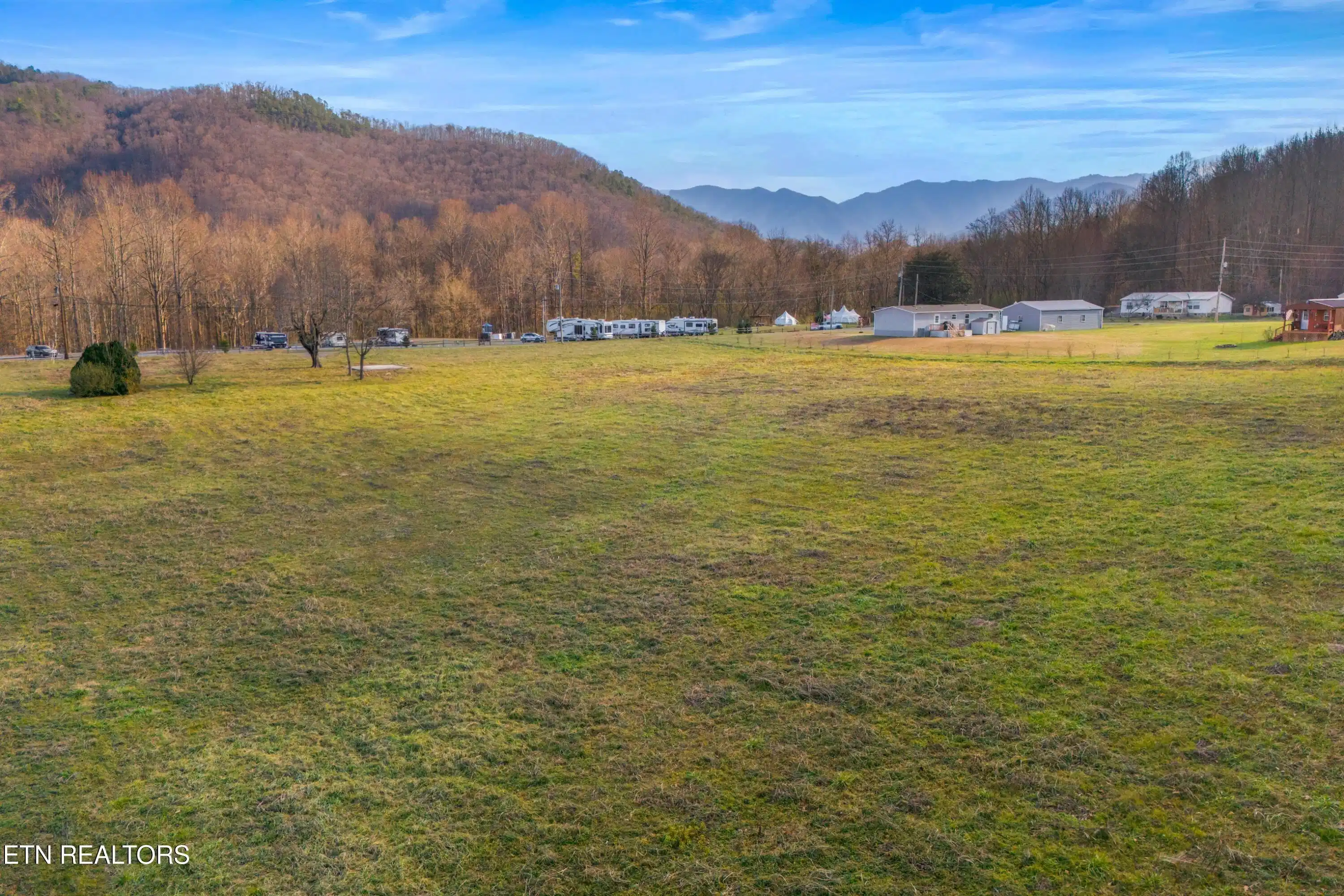 Image 1: 008-4121ChavisRoad-Cosby-TN-37722-SMALL