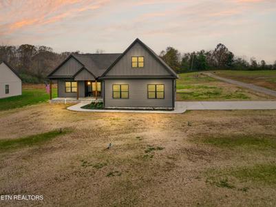 107 Iva Way