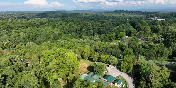 Image 2: DJI_20260622191335_0952_D