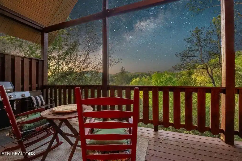 Image 1: DSC08088-HDR (1)