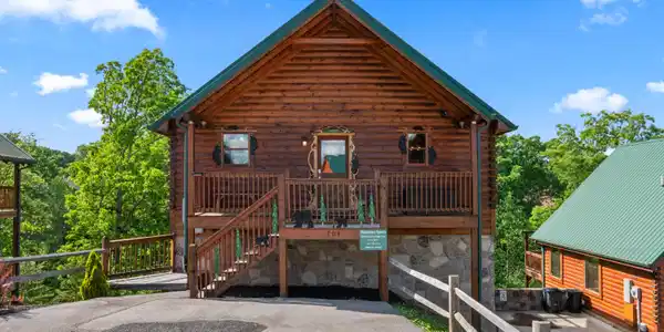 704 Blueberry Ridge Way