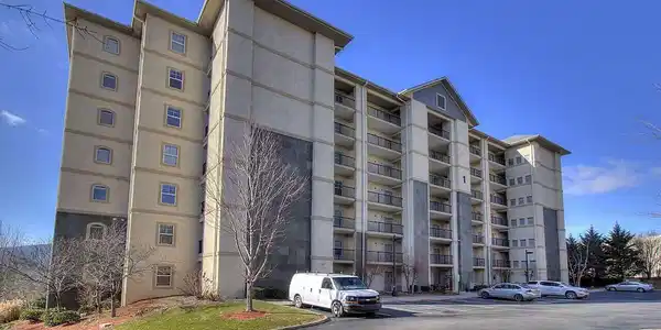124 Plaza Drive