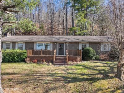 691 Barclay Lane