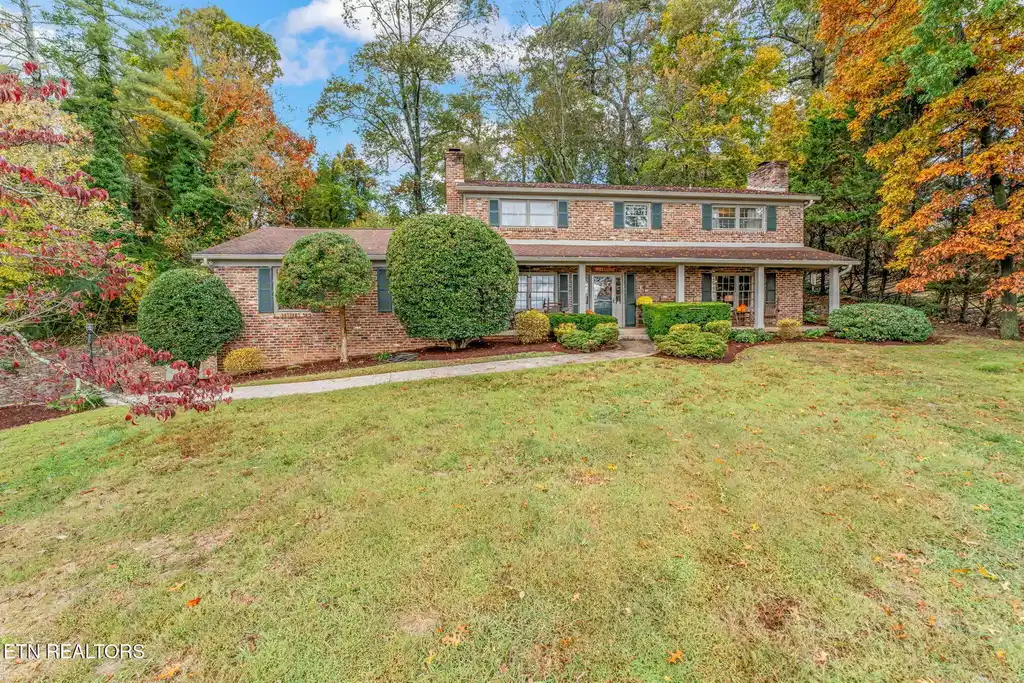 Image 1: 2-web-or-mls-5411 Holston Hills Road-9