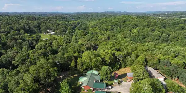 Image 4: DJI_20260622191227_0950_D