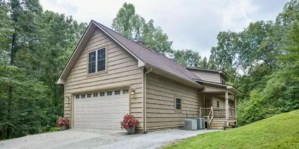 Image 4: 575 Russell Rd Sharps Chapel Norris Lake