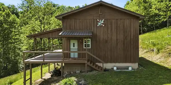 3609 Cave Springs Rd