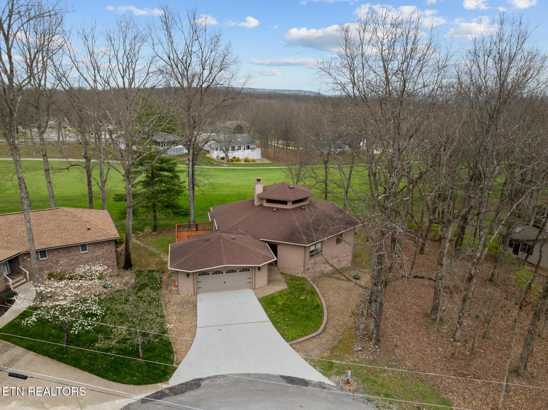 Image 4: 18th Hole of Druid Hills