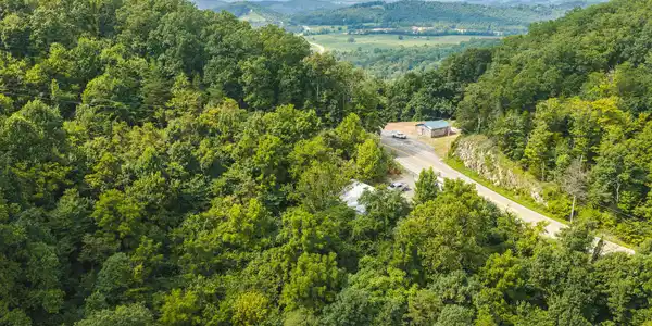2595 Highway 31