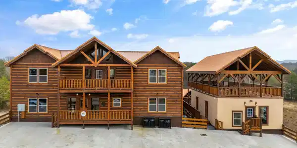 2215 Jericho Way