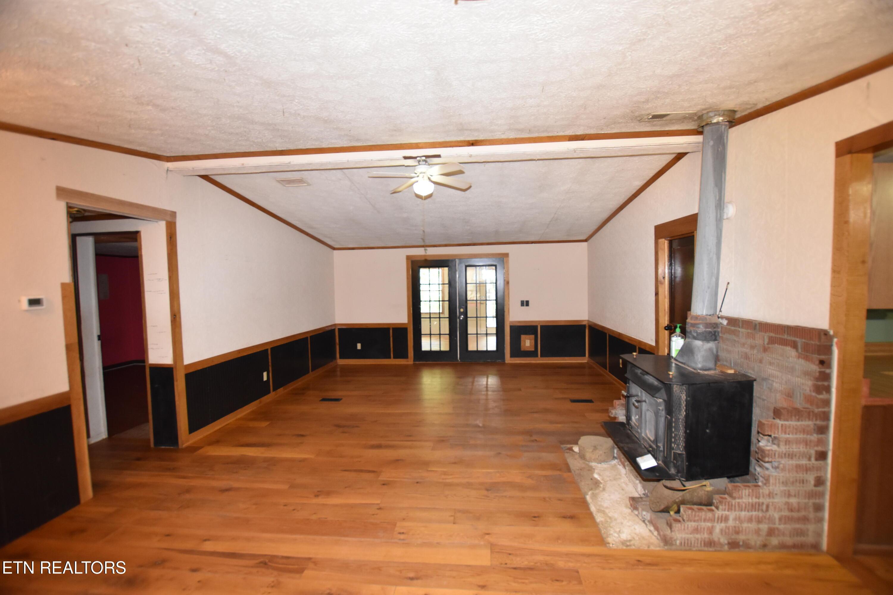 Image 3: DSC_0098