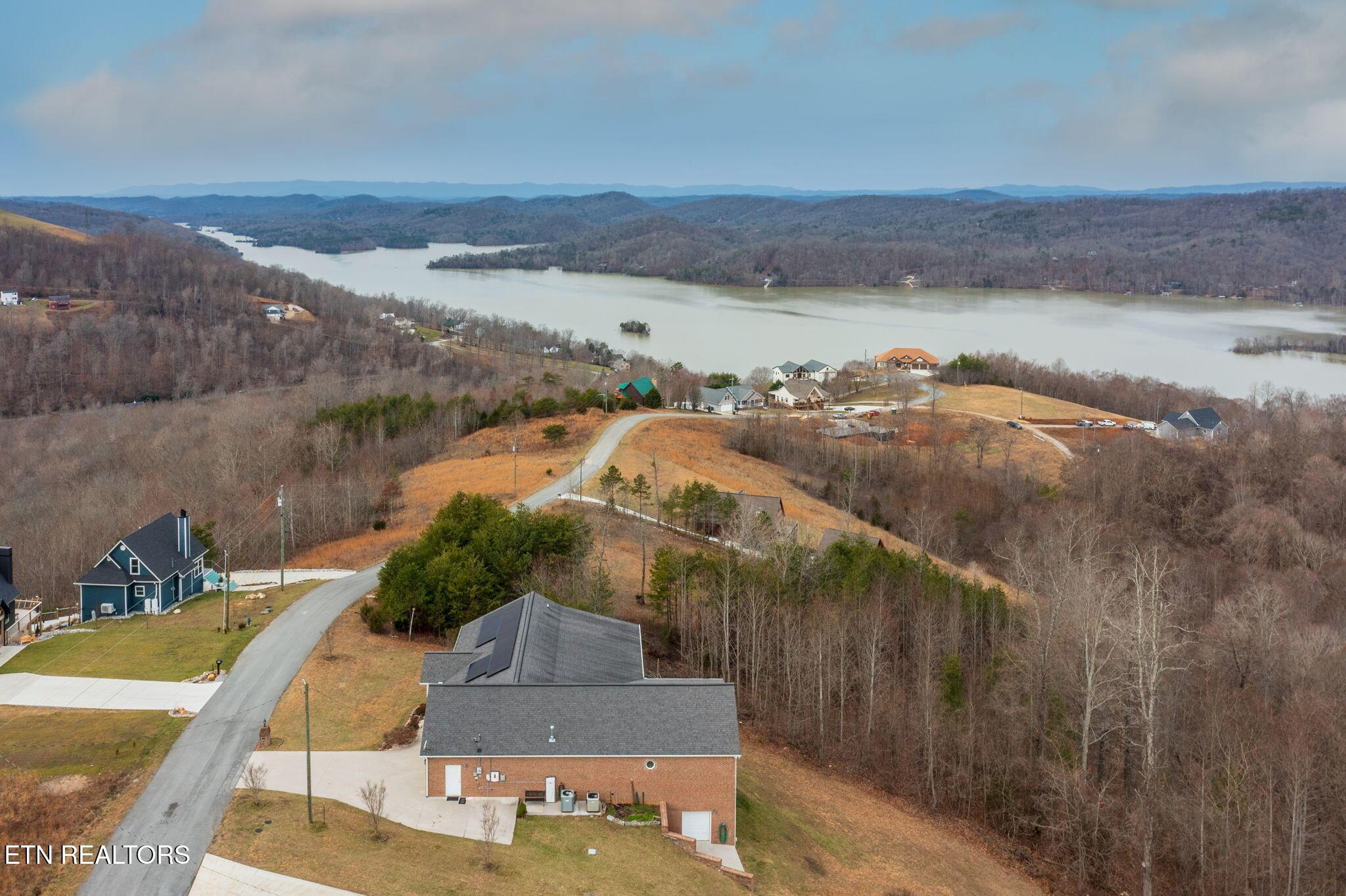 Image 3: homesandvideos aerials-10859 copy