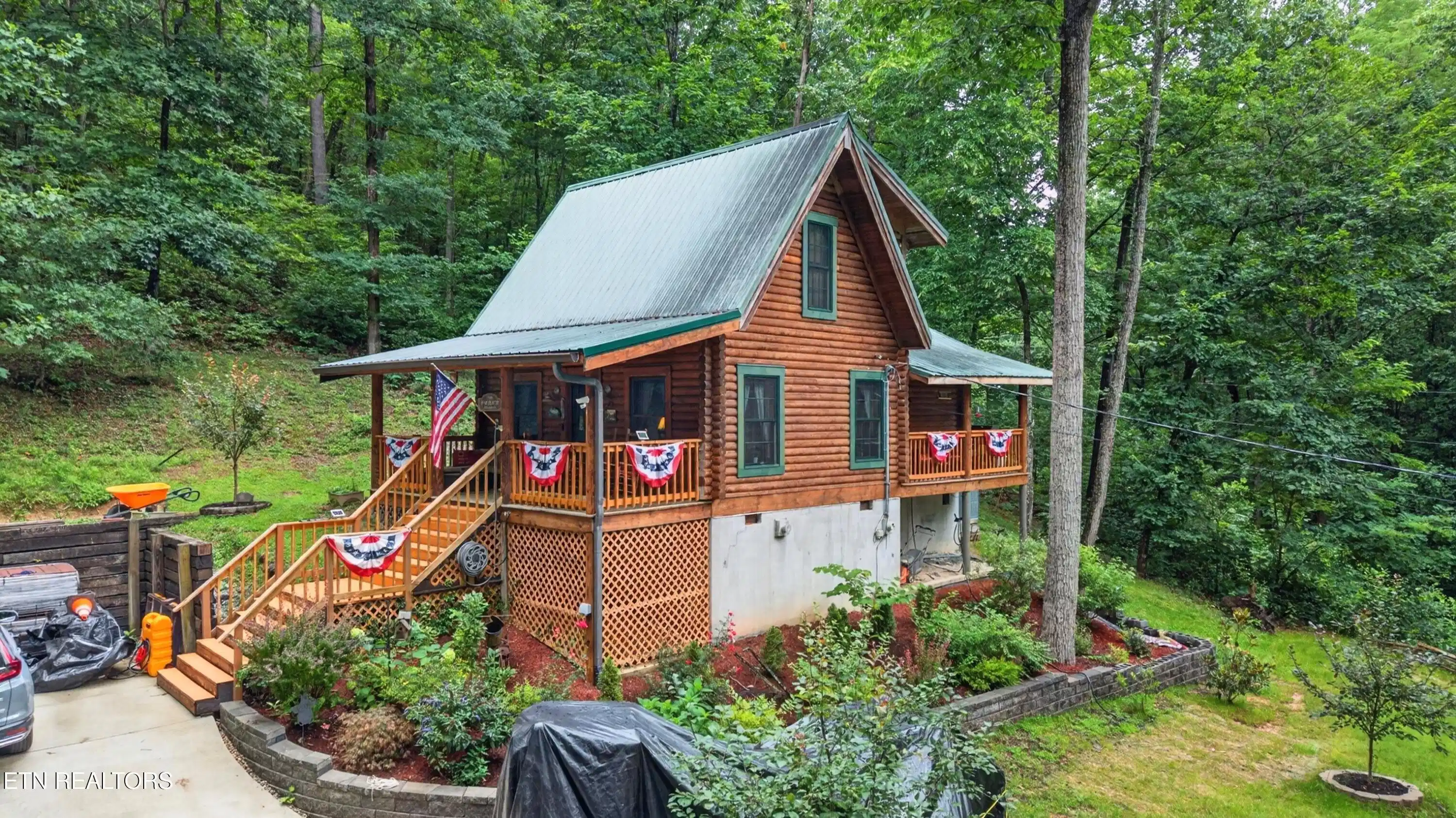 Image 1: 001-2104ReidLane-Sevierville-TN-37876-SM