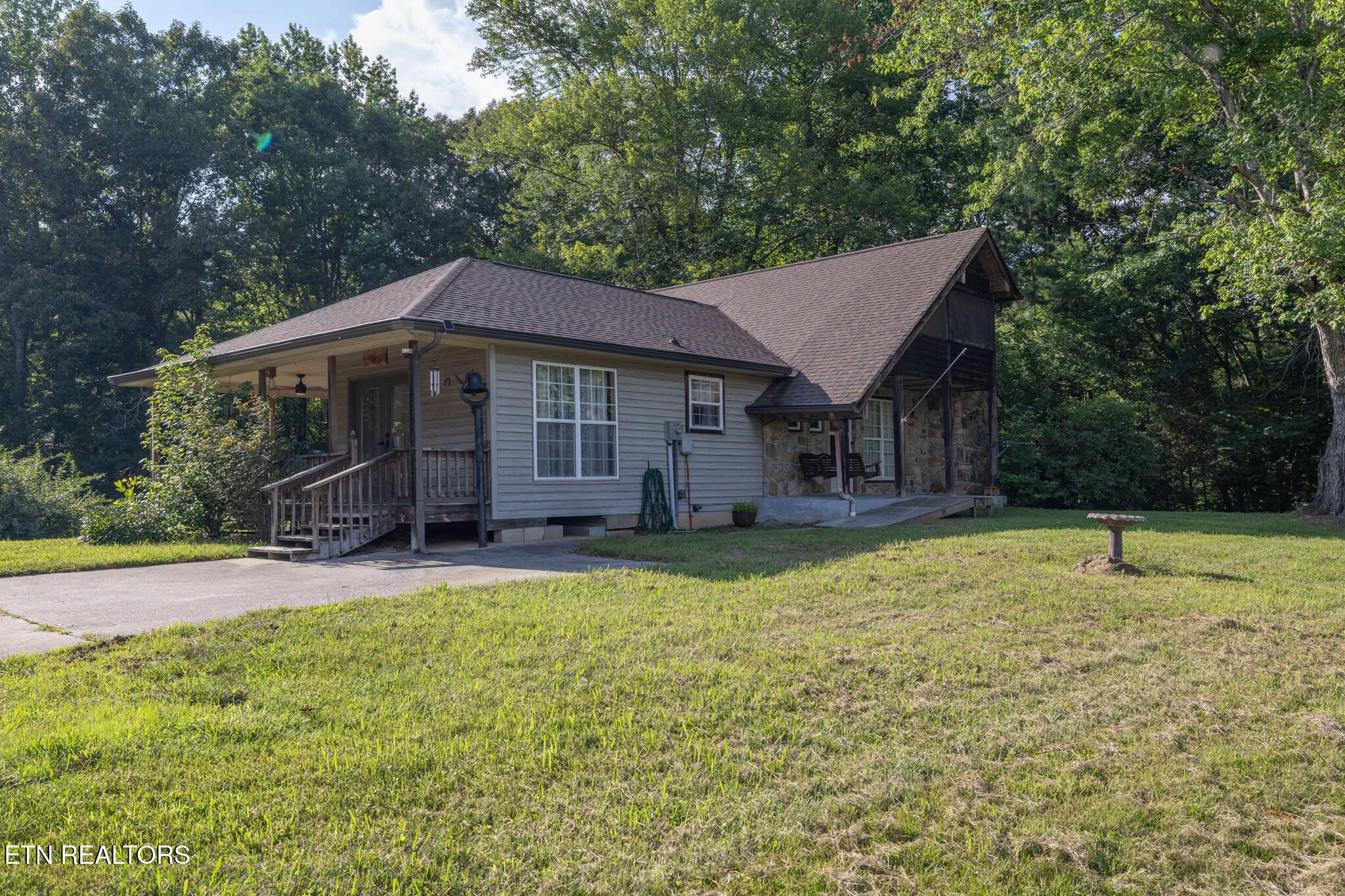 Image 4: MountainView_Rockwood-35