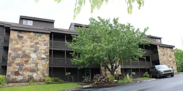 1380 Ski View Drive