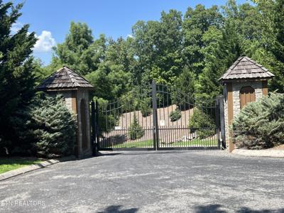 Stone Bridge Drive