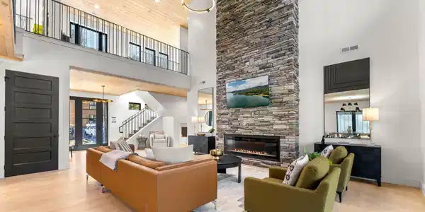 Image 4: 4143 fontaine way-9