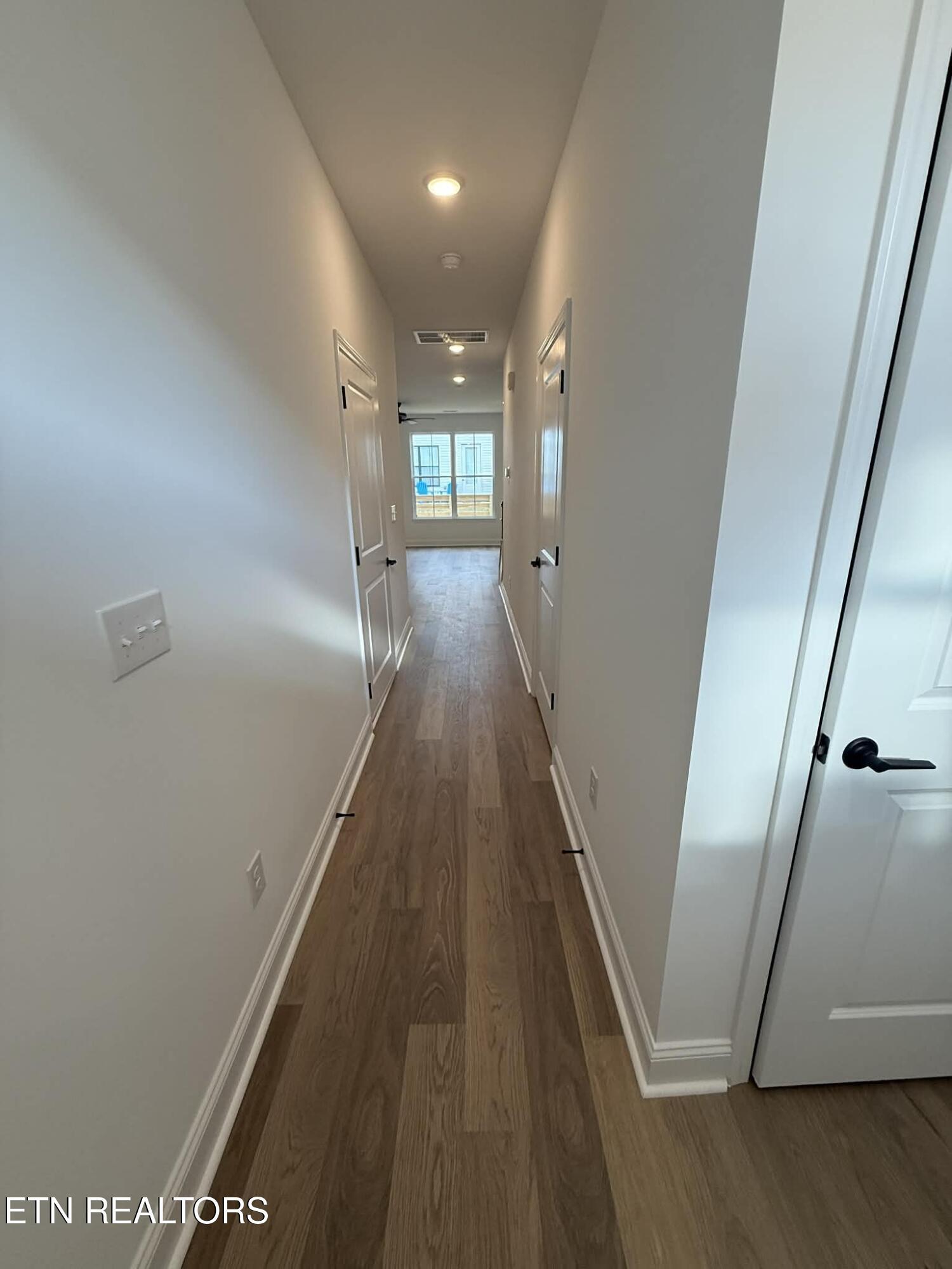 Image 4: 635c9316-1494-4d64-b857-cfdd8ea7dc87