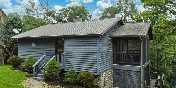 Image 3: 02-001_DJI_20260807153822_0745_D_reedit_