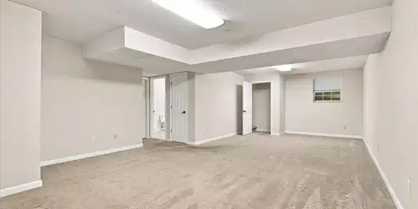 Image 4: Rec Room