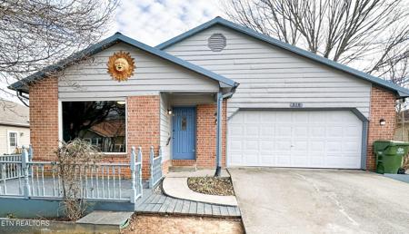 318 Waters Rd