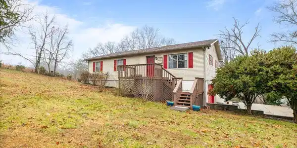 155 Mozingo Lane