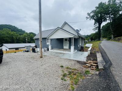 812 Andys Ridge Rd