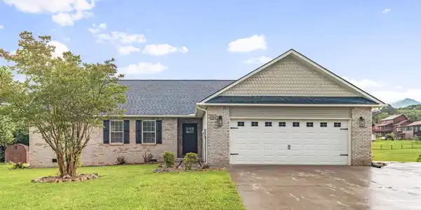 3509 Walking Horse Lane