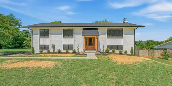 8236 Spruceland Rd
