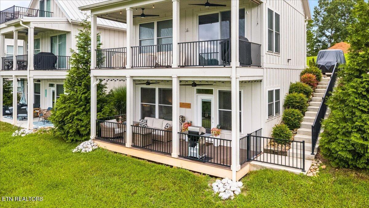 Image 2: 02-114 E Hbr Vw Ln