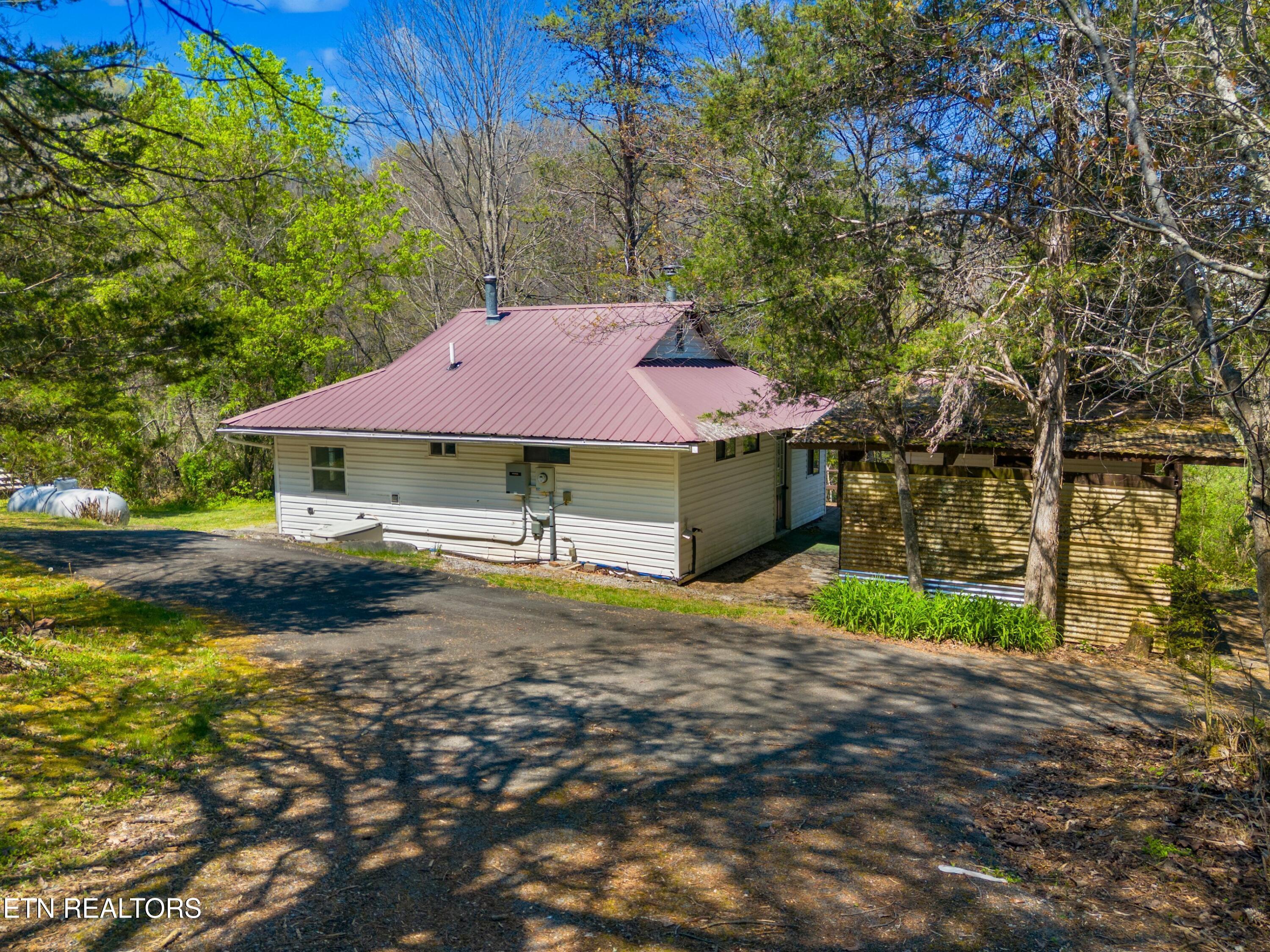 Image 2: 050-158DalsonRoad-Eidson-TN-37731-SMALL