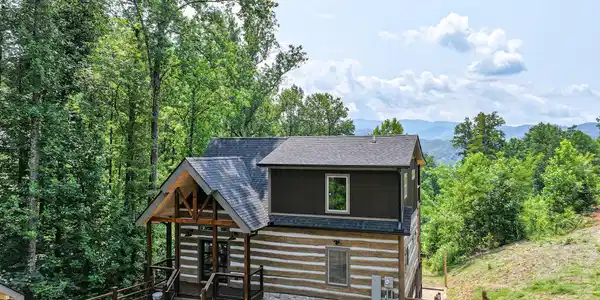 626 Jess Field Rd