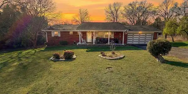 6013 Pamela Lane