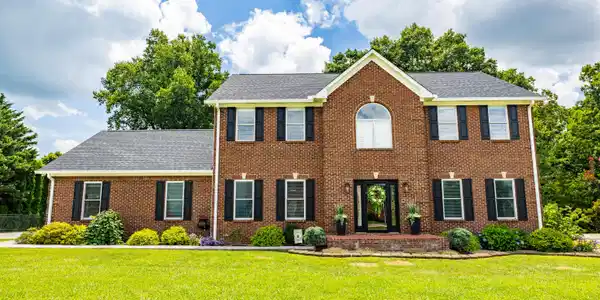 4028 Eagles View Court