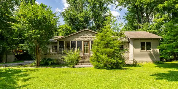8229 E Lamar Alexander Parkway Pkwy