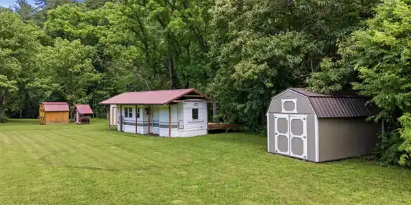 Image 4: 005-4124BigCreekRoad-Hartford-TN-37753-S