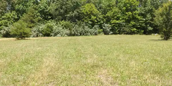 LOT 33 Cromwell St