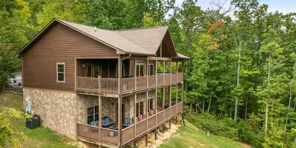 4052 Ridgeback Ln Lane