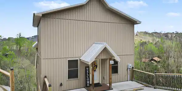 223 Chimney Tops Way