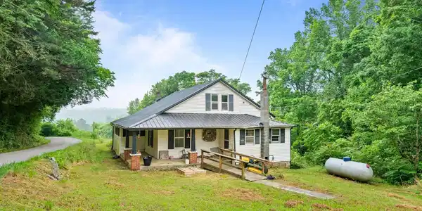 138 Bethlehem Lane