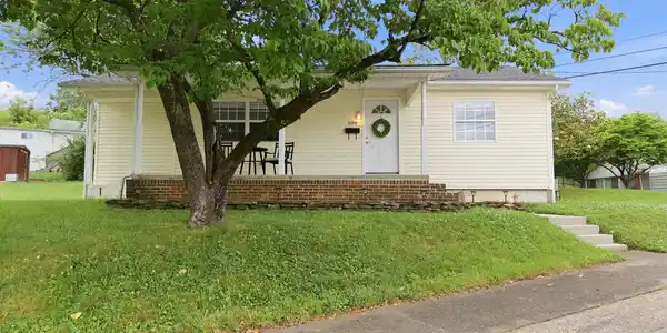 100 Ulysses Lane